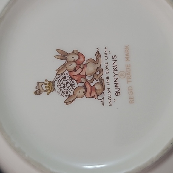 Bunnykins by Royal Doulton 5" bowl, in TEETER TOTTER. - Picture 3 of 4